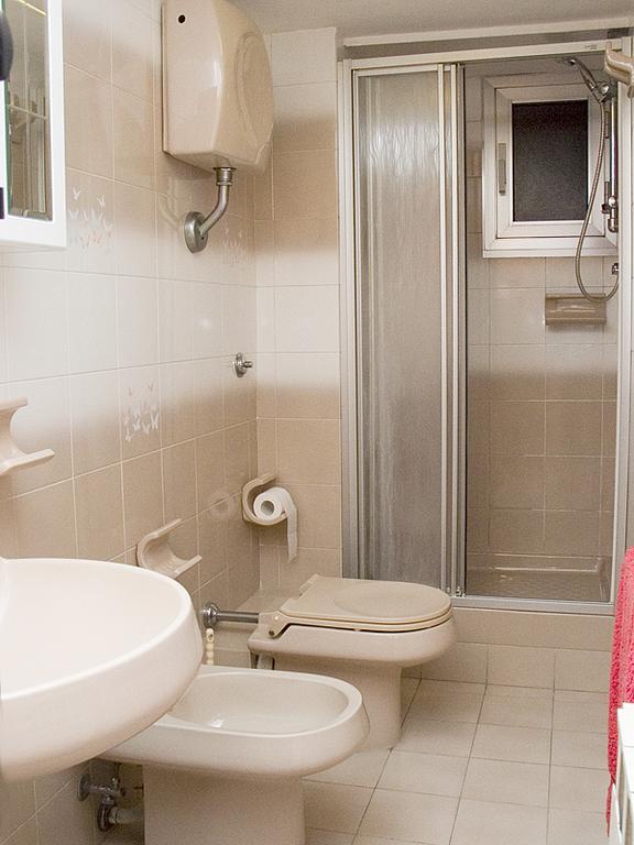 Bed & Breakfast La Rosa Dei Venti Генуя Екстер'єр фото
